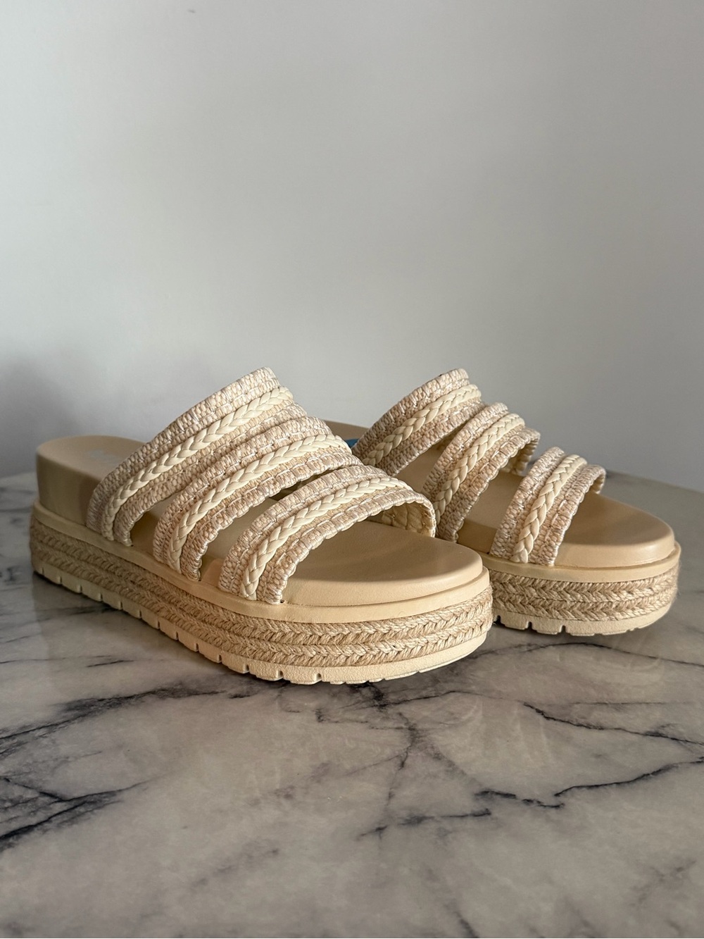 MIA Woven Platform Sandals - BRAND NEW